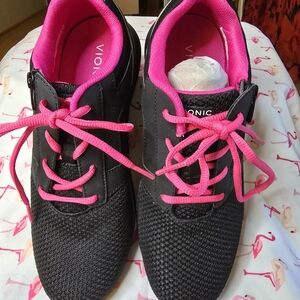Vionic Layla Black and Pink Sneakers with Breathable Mesh Size 10 - NWOB
